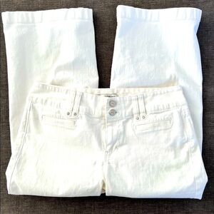 WHBM White Denim Capris Sz 4